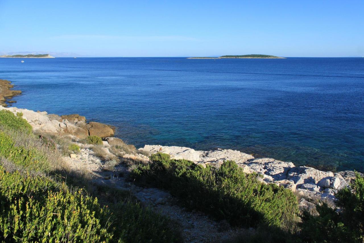 Apartments By The Sea Milna, Vis - 8944 Exterior foto